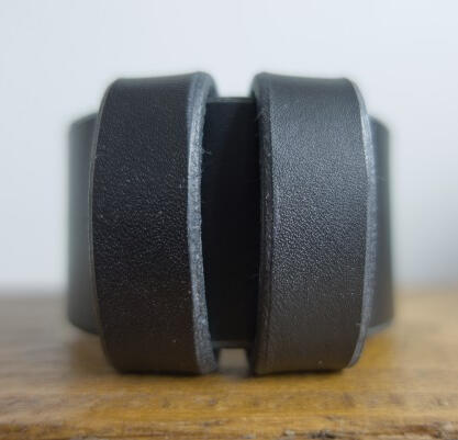 Handmade Full Grain Leather Belt Loops | Classic Black 38mm | Men's Belt Keeper (2 Pack)
