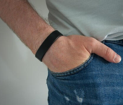 Full Grain Leather Bracelet | Black Classic 16mm | Made to Measure UK Artisan